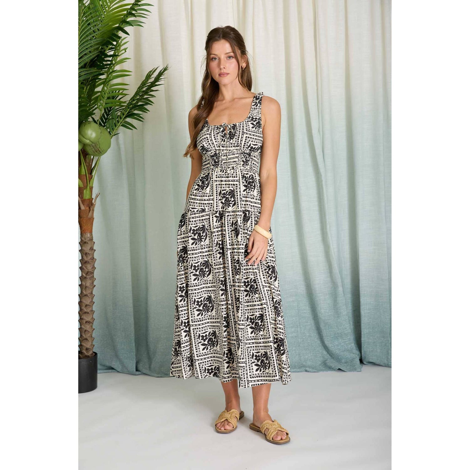 Floral Tile Print Sleeveless Midi Dress